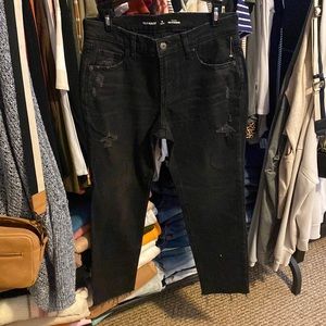 Old Navy Boyfriend Jeans NWOT